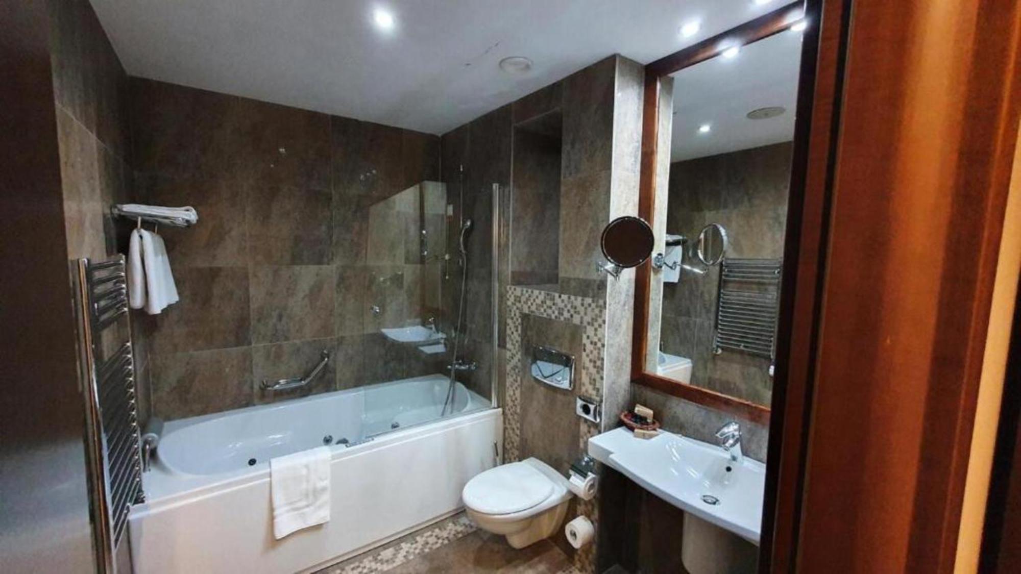 Alpin Aparthotel 2302 Poiana Brasov Extérieur photo